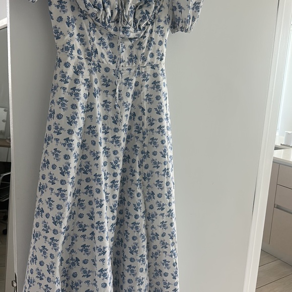 House of CB Tallulah Dress in Blue White Floral - Picture 10 of 10